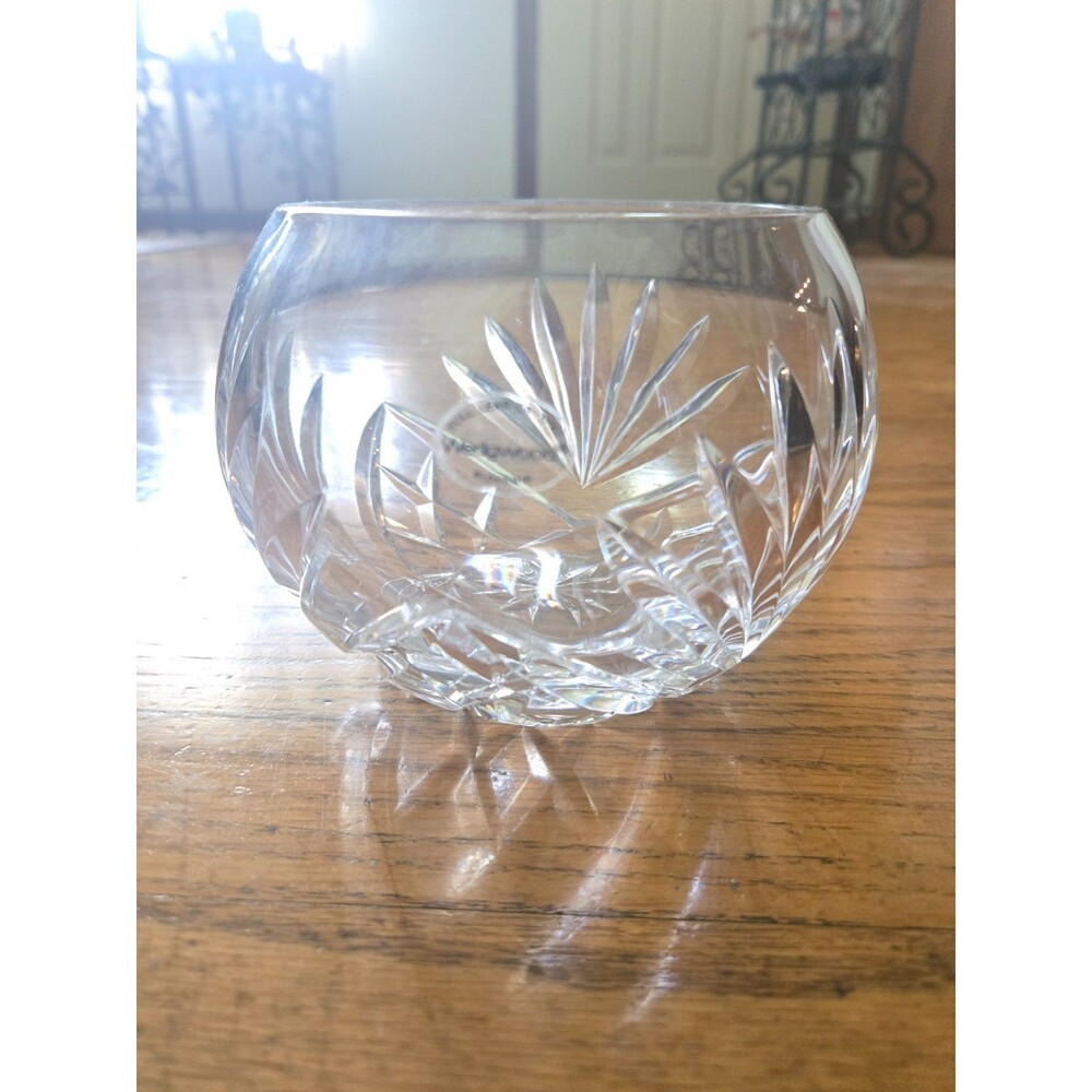Wedgewood Majesty Rose Bowl Cut Crystal 5" Flower Round Bubble Ball Vase